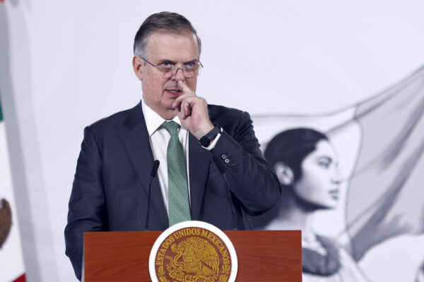Marcelo Ebrard descartó que Estados Unidos tenga planes de abandonar el T-MEC y afirmó que, de ser así, México ya habría sido notificado. FOTO: EFE/Sáshenka Gutiérrez.