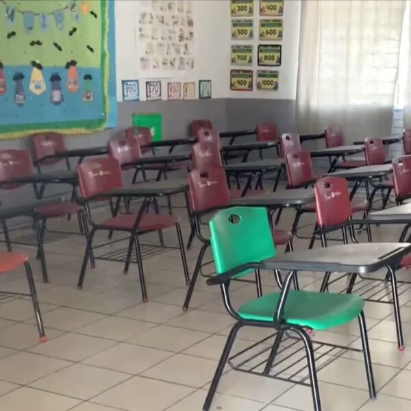 La SEP suspende clases en Puebla este jueves por el debut de México en el Mundial. FOTO: N+.