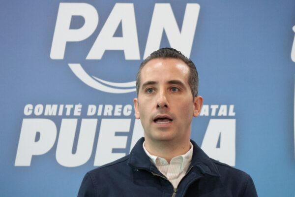 PAN descarta coalición en Puebla para 2027; Xitlalic Ceja urgió al PAN a reconsiderar las candidaturas comunes para vencer a Morena. FOTO: Es Imagen.