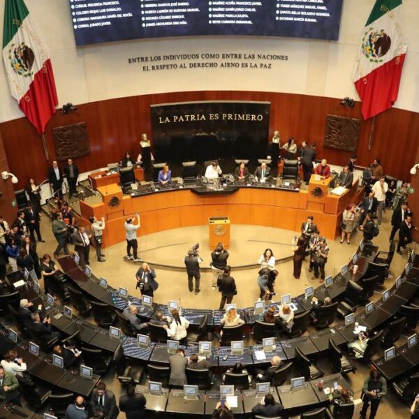 El Senado reservó por cinco años la información relacionada con apoyos y ayudas financiados con recursos públicos entregados a legisladores durante 2025. FOTO: EFE.
