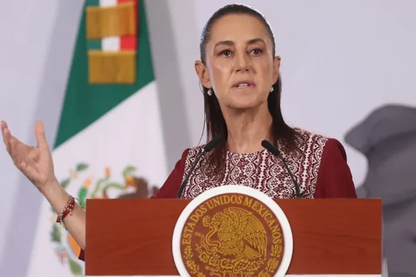 Claudia Sheinbaum informó que esperará los resultados oficiales de la elección presidencial en Colombia antes de emitir una felicitación al ganador. FOTO: El Sol de México.