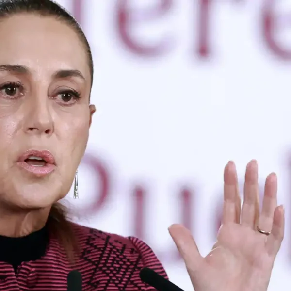 "Los más radicales no tienen representación": Sheinbaum critica movilización de la CNTE en el Mundial. FOTO: EFE.