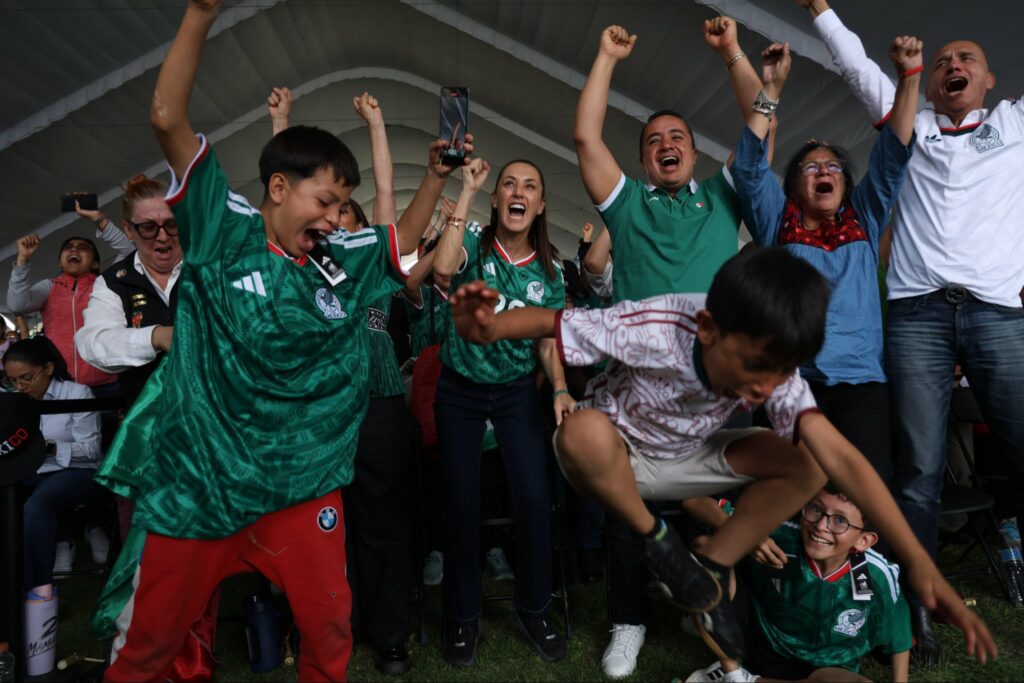 Casi un hecho la pausa de actividades escolares este jueves por el juego México vs. Corea del Sur.