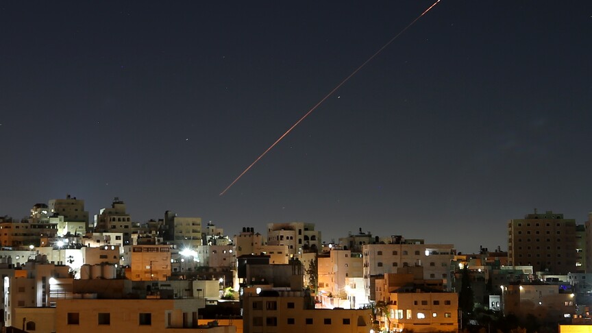 Irán aseguró que inició una semana de ataques continuos contra objetivos israelíes tras los bombardeos en Beirut. FOTO: Anadolu Ajansi.
