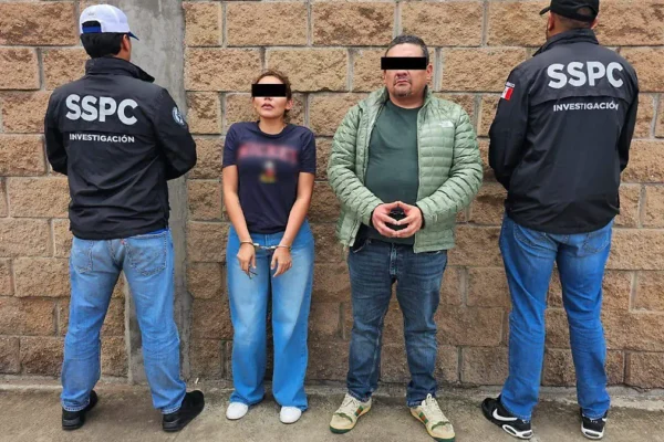 Detienen en Puebla a Homero “La Tripa”; se reaviva la polémica por la fotografía en la que apareció junto al entonces gobernador de Morelos, Cuauhtémoc Blanco. FOTO: SSPC.