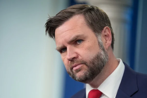 JD Vance aseguró que Estados Unidos no entregará recursos a Teherán.